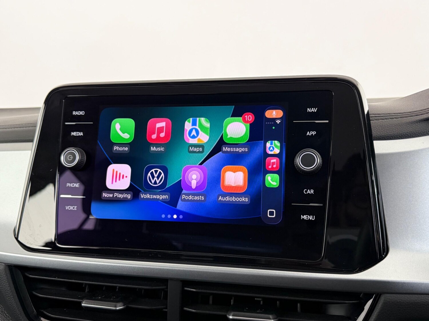 Used Volkswagen T-Roc 2023 for sale - 77441531: Photo 30