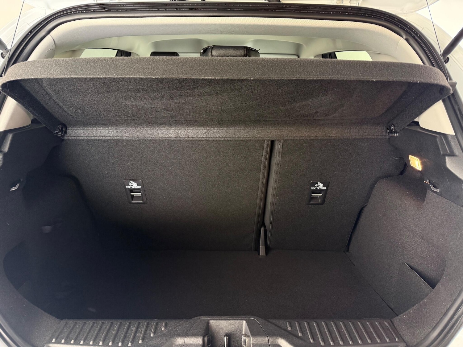 Used Ford Fiesta 2018 for sale - 77259821: Photo 10