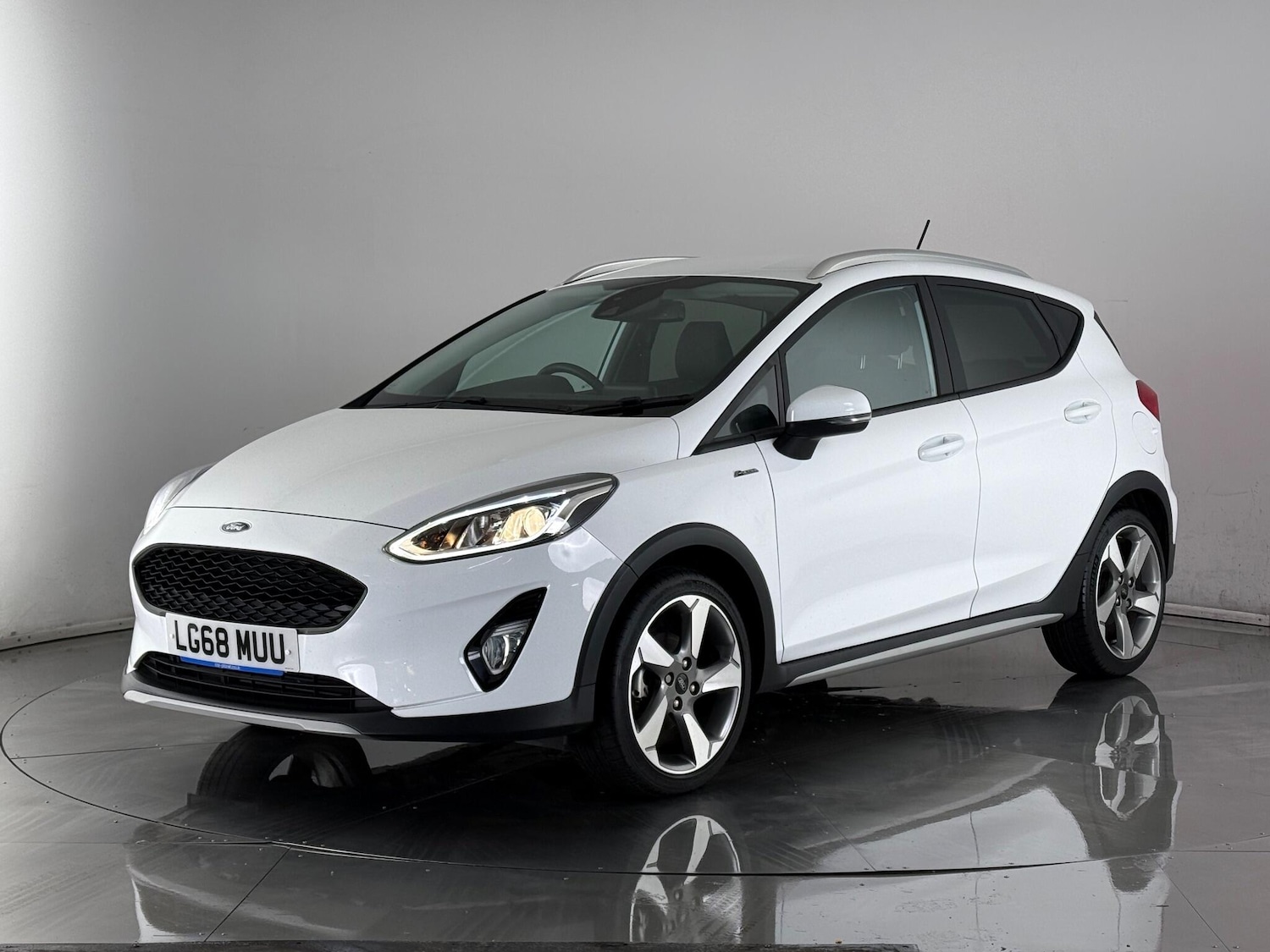 Used Ford Fiesta 2018 for sale - 77259821: Photo 3