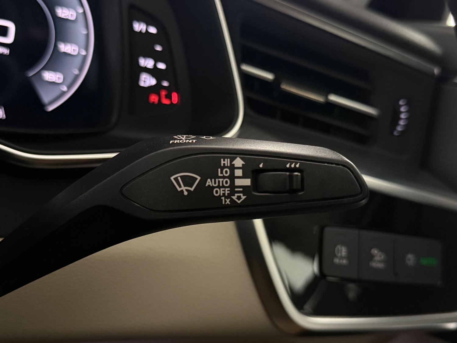 Used Audi A6 Saloon 2022 for sale - 77180851: Photo 23