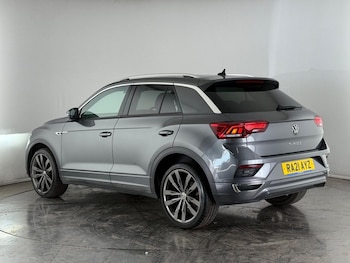 Used Volkswagen T-Roc 2021 for sale - 75624880: Photo