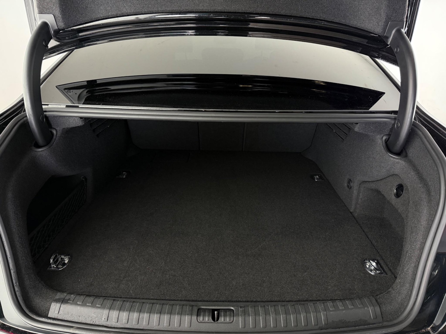 Used Audi A6 Saloon 2021 for sale - 77217206: Photo 10