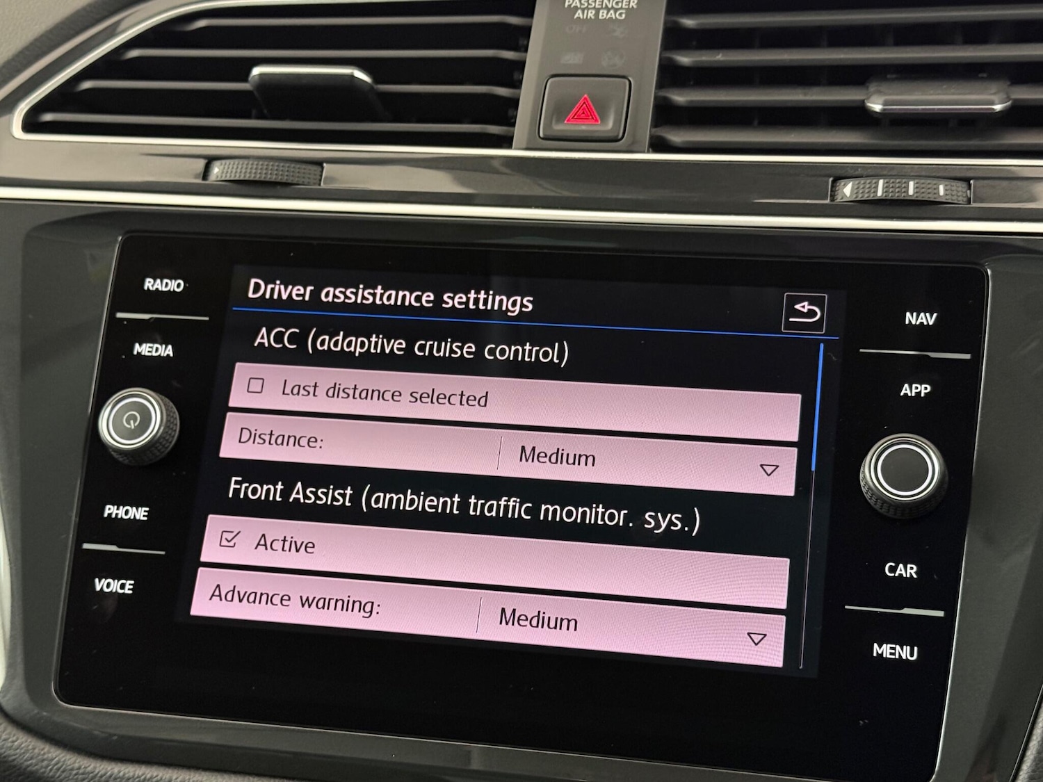 Used Volkswagen Tiguan 2018 for sale - 76992537: Photo 34