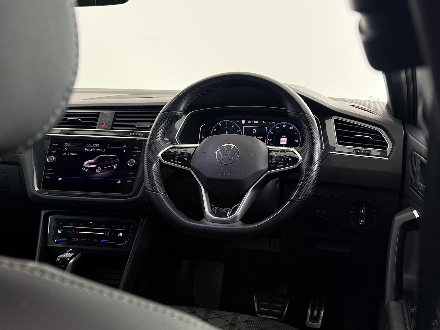 Used Volkswagen Tiguan 2020 for sale - 77243035: Photo 17