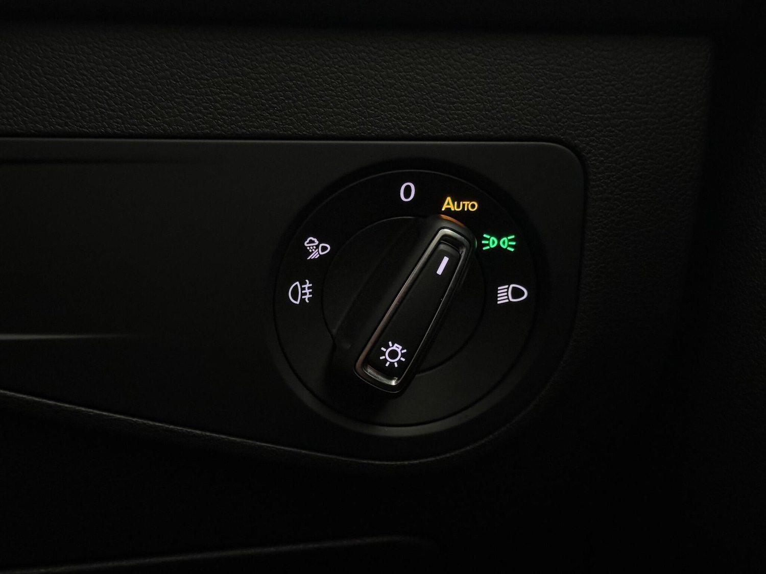 Used Volkswagen Tiguan 2020 for sale - 77243035: Photo 22