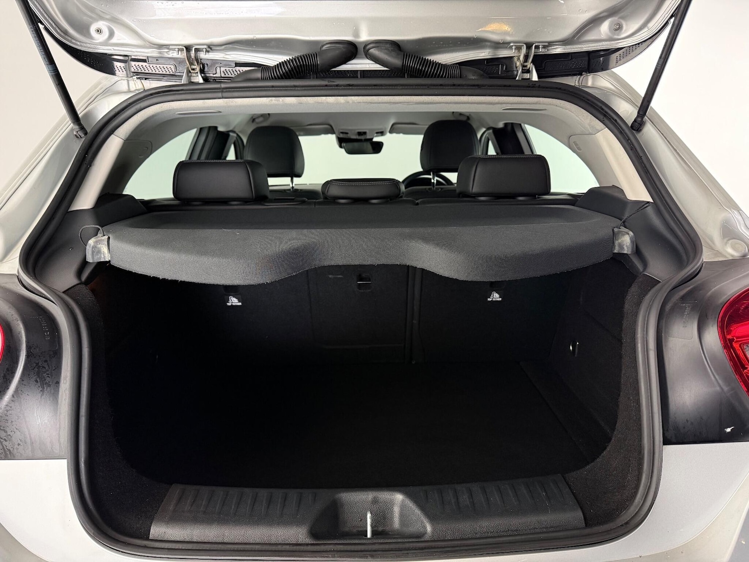 Used Mercedes-Benz A-Class 2017 for sale - 77246635: Photo 10