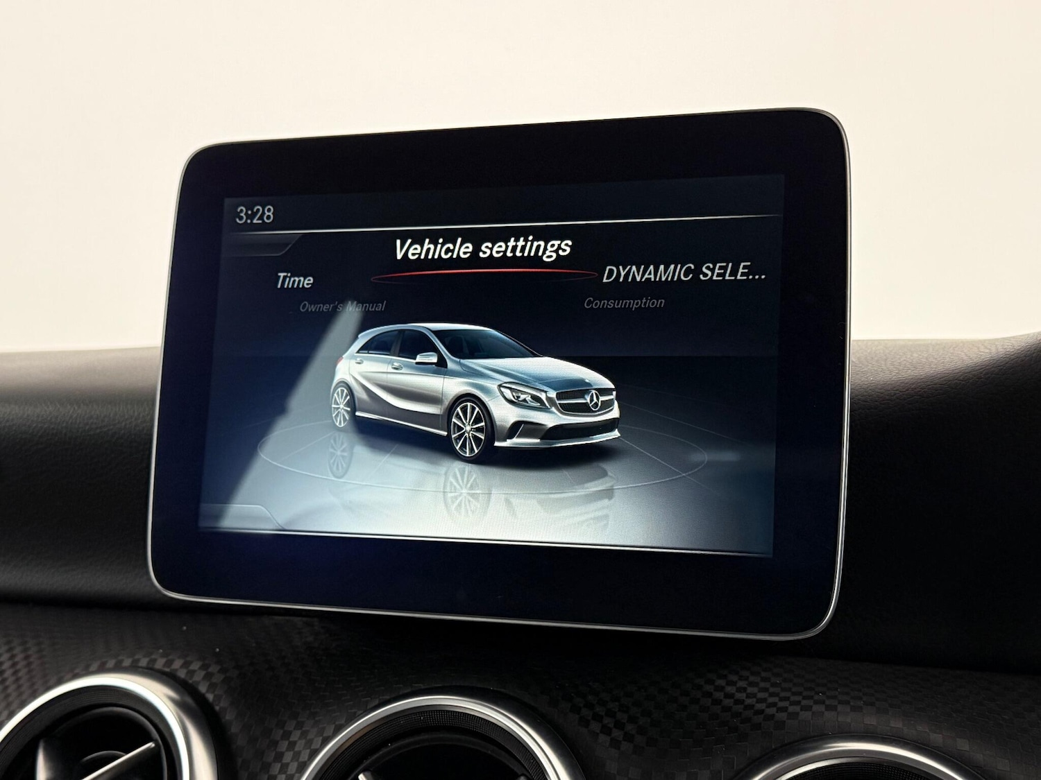 Used Mercedes-Benz A-Class 2017 for sale - 77246635: Photo 24