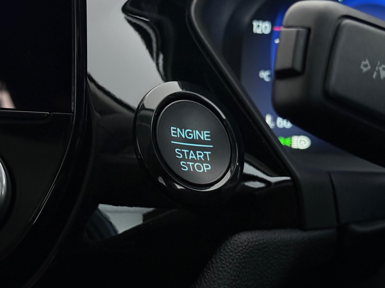 Used Ford Fiesta 2022 for sale - 78063185: Photo 17