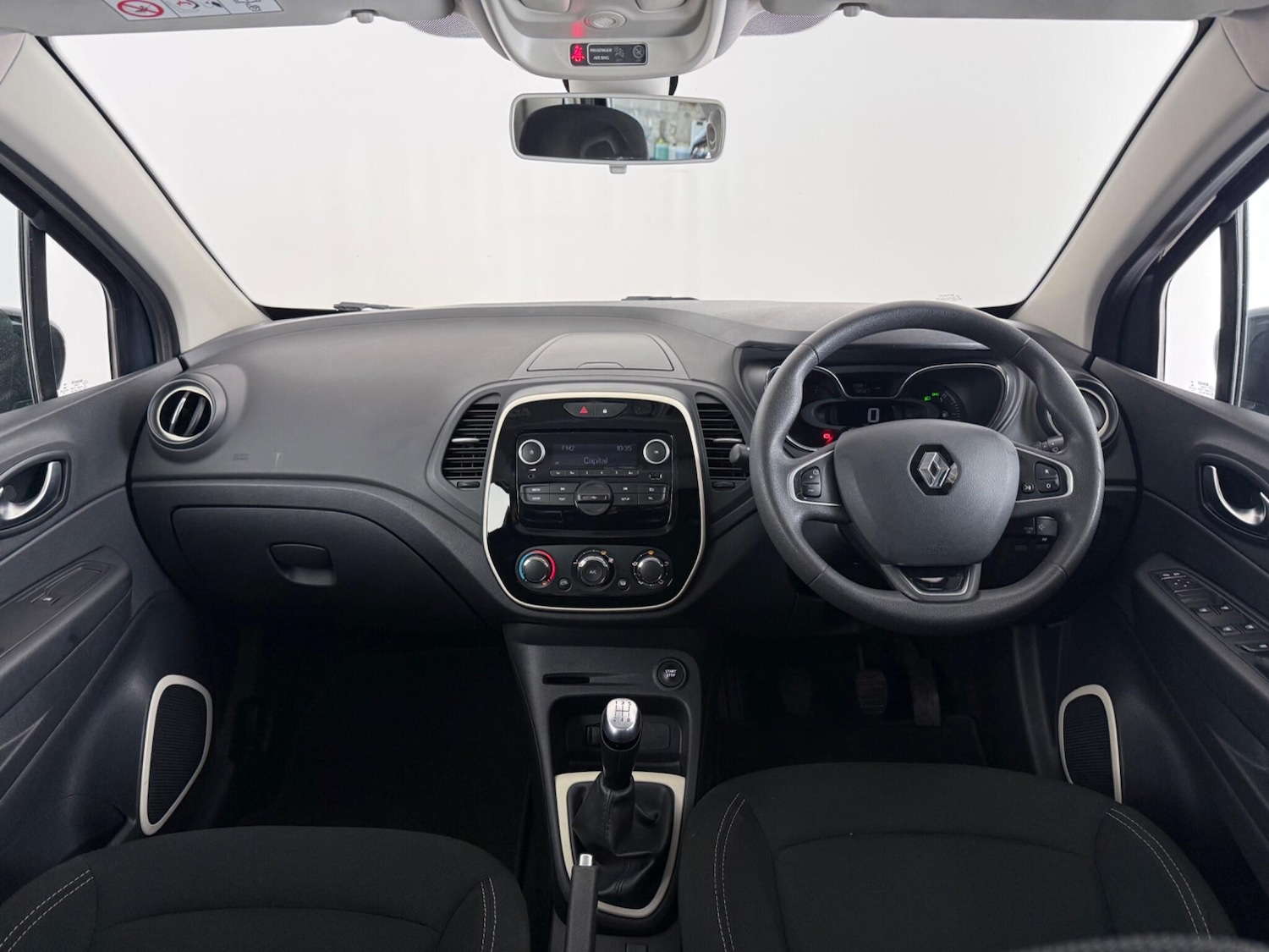 Used Renault Captur 2018 for sale - 77617559: Photo 15