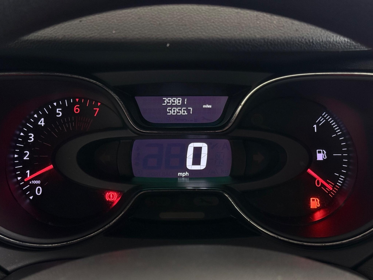 Used Renault Captur 2018 for sale - 77617559: Photo 18