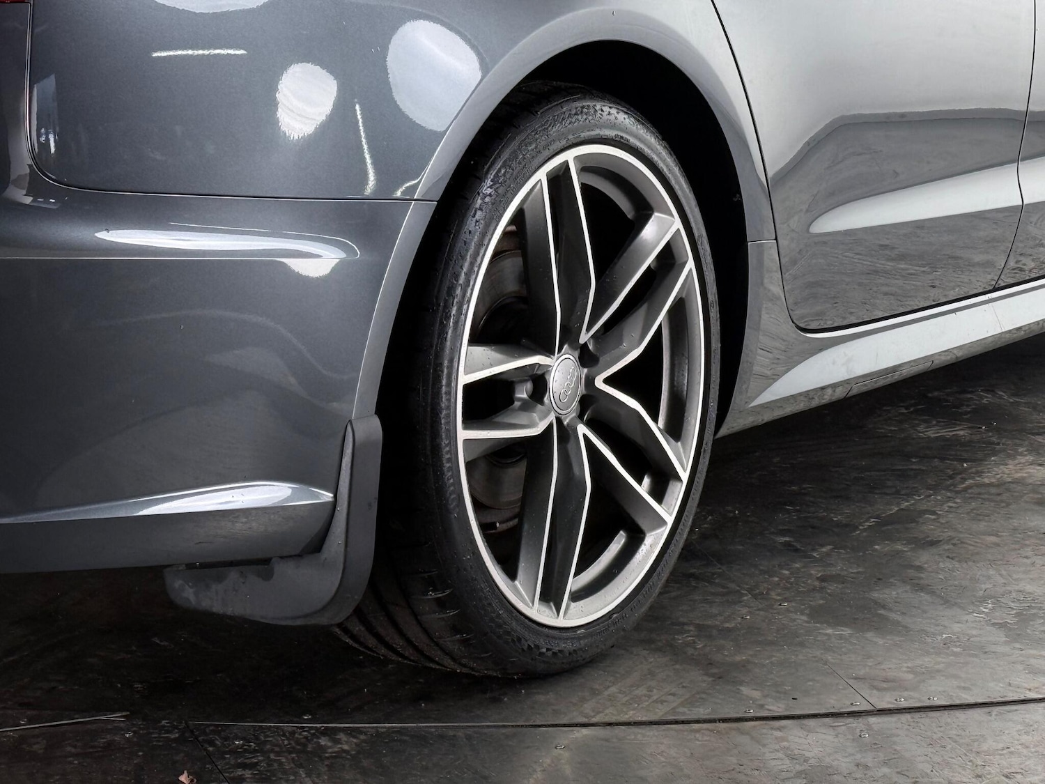 Used Audi A6 Saloon 2017 for sale - 76786742: Photo 12