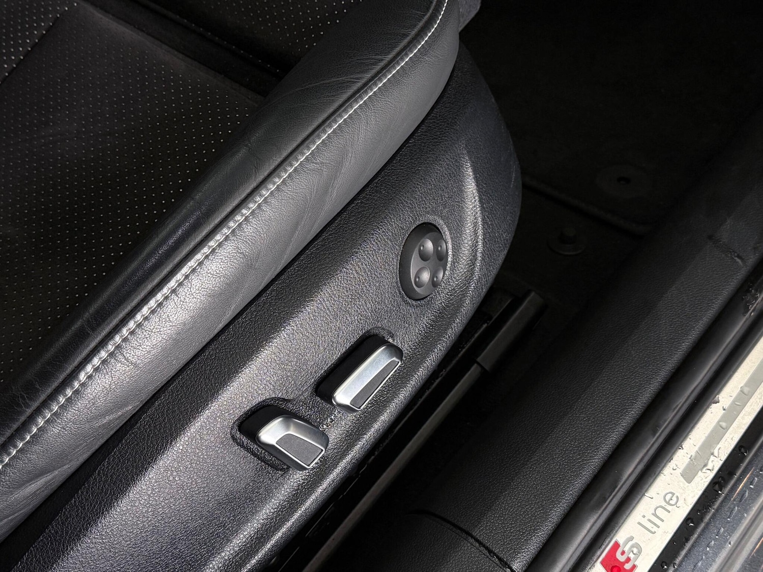 Used Audi A6 Saloon 2017 for sale - 76786742: Photo 17