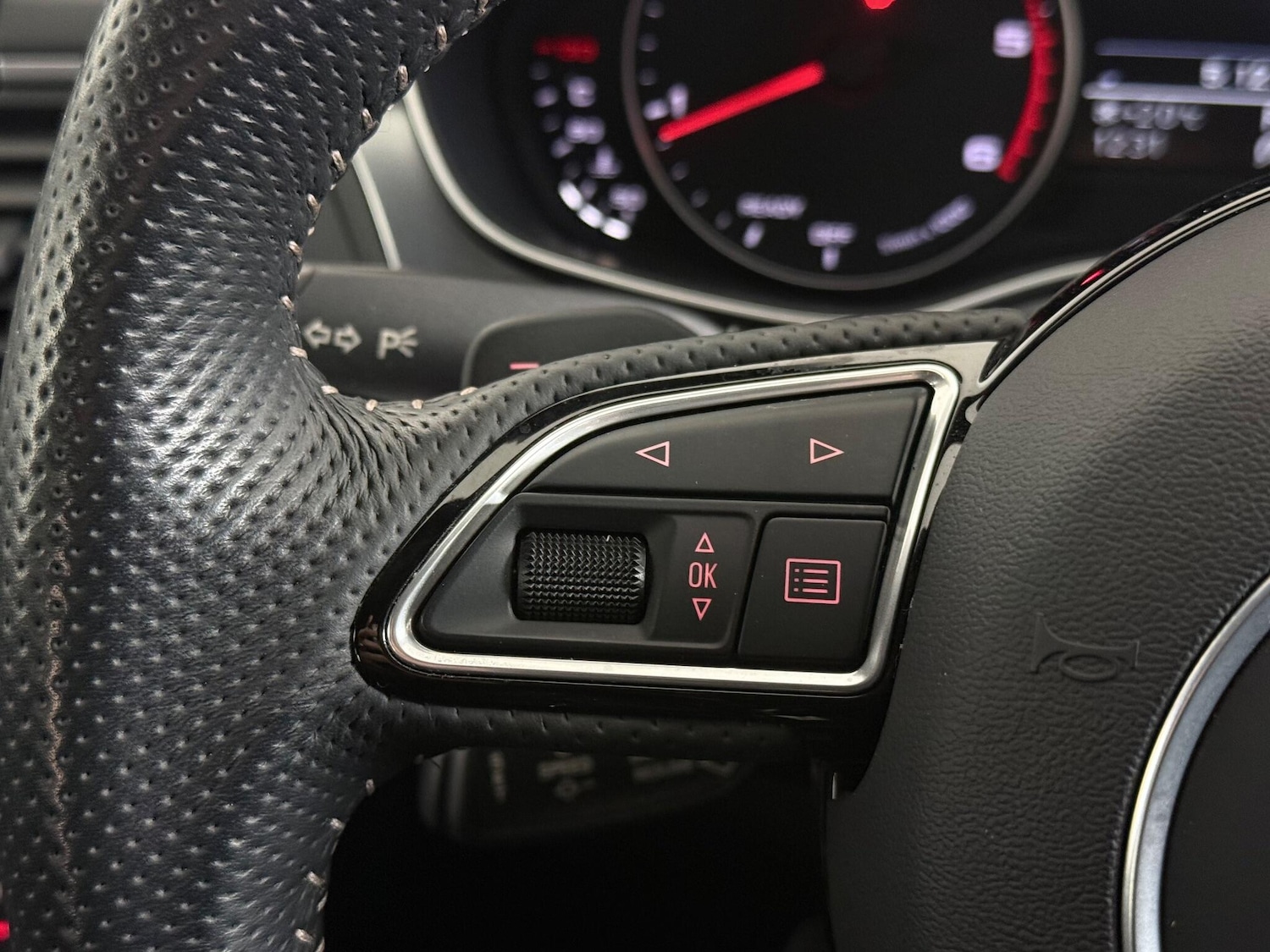 Used Audi A6 Saloon 2017 for sale - 76786742: Photo 25