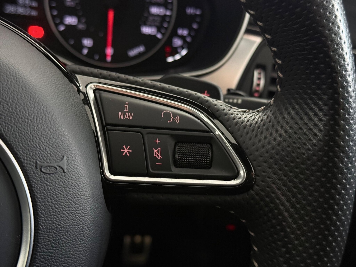 Used Audi A6 Saloon 2017 for sale - 76786742: Photo 27