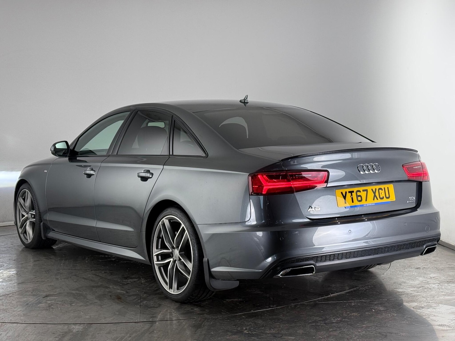 Used Audi A6 Saloon 2017 for sale - 76786742: Photo 5