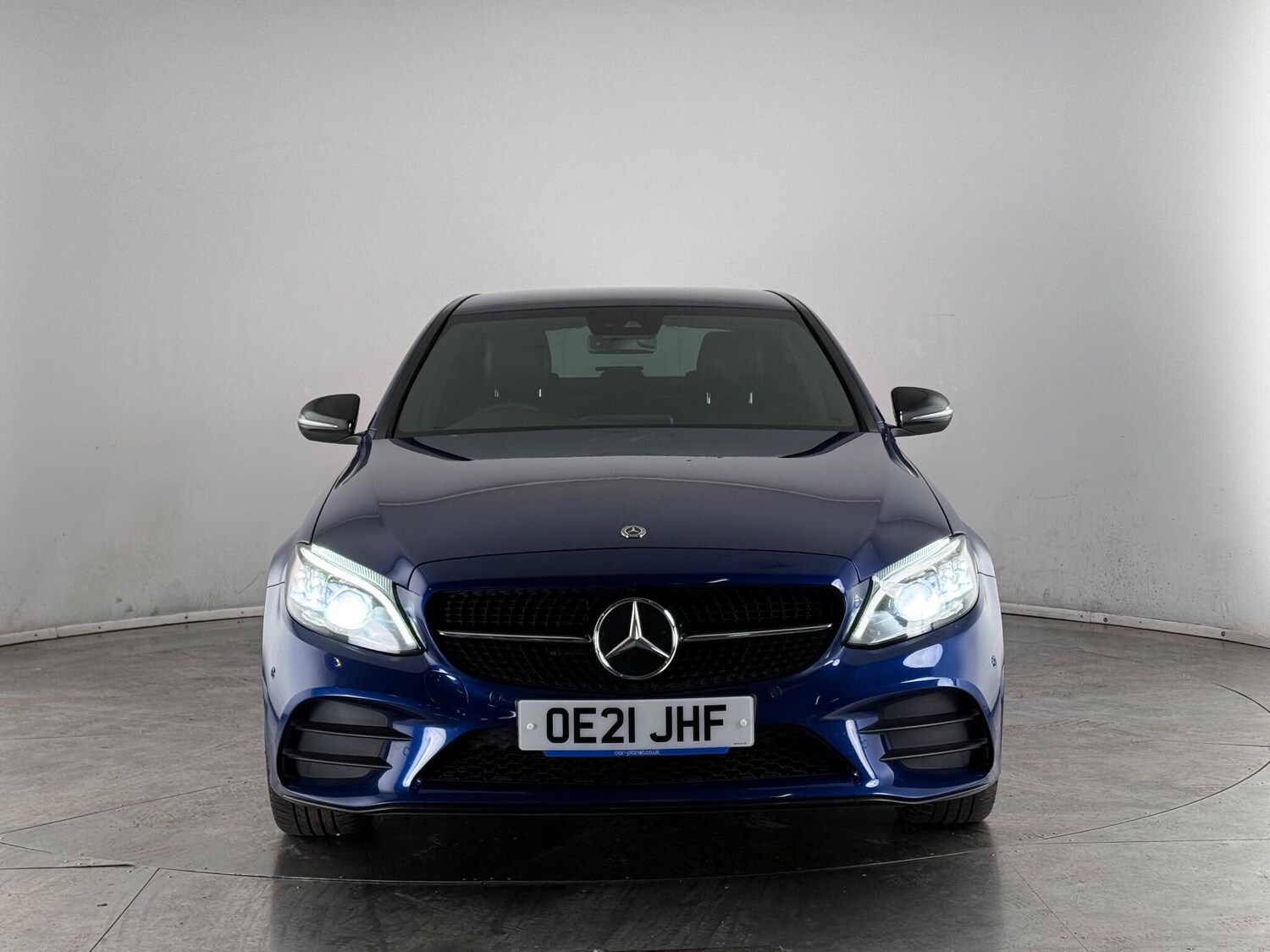 Used Mercedes-Benz C Class 2021 for sale - 77180971: Photo 2