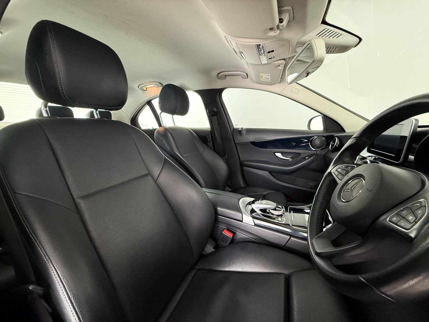 Used Mercedes-Benz C Class 2017 for sale - 78144165: Photo 10