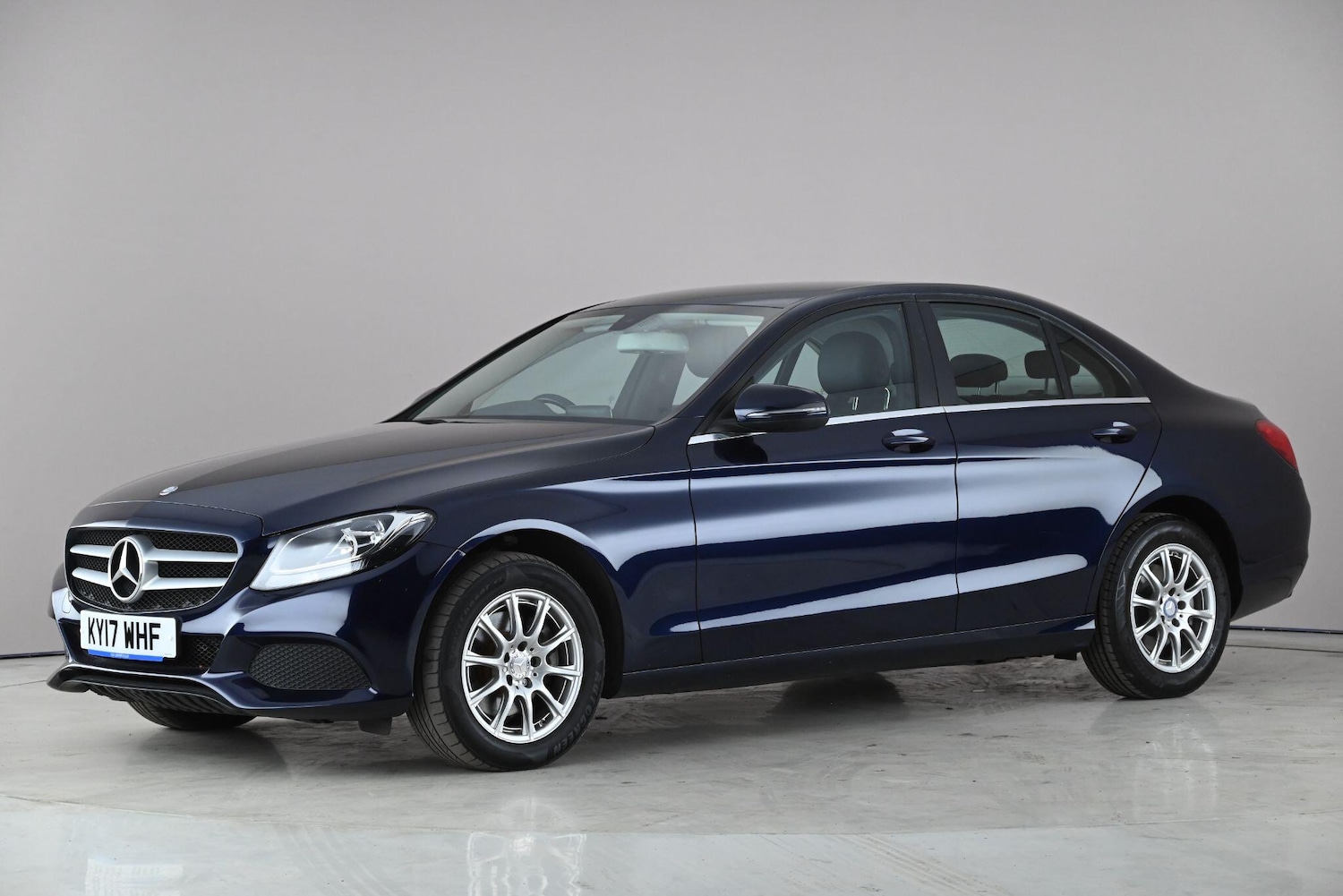 Used Mercedes-Benz C Class 2017 for sale - 78144165: Photo 2