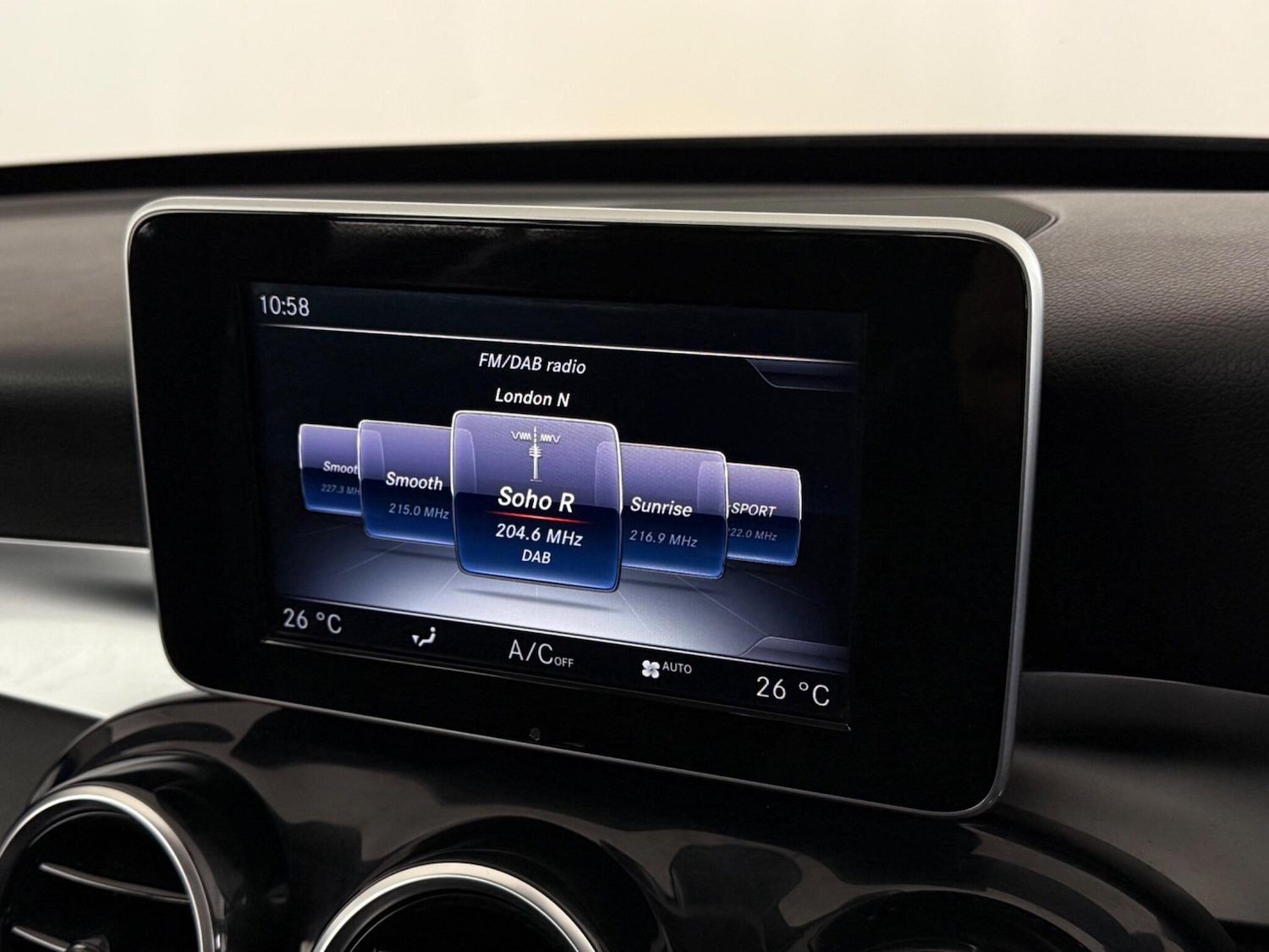 Used Mercedes-Benz C Class 2017 for sale - 78144165: Photo 25