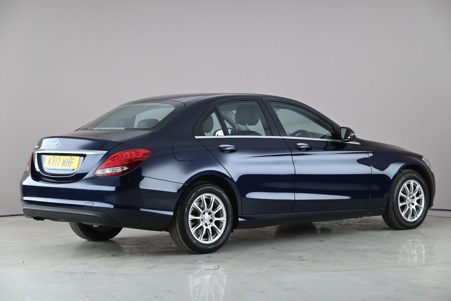 Used Mercedes-Benz C Class 2017 for sale - 78144165: Photo 3