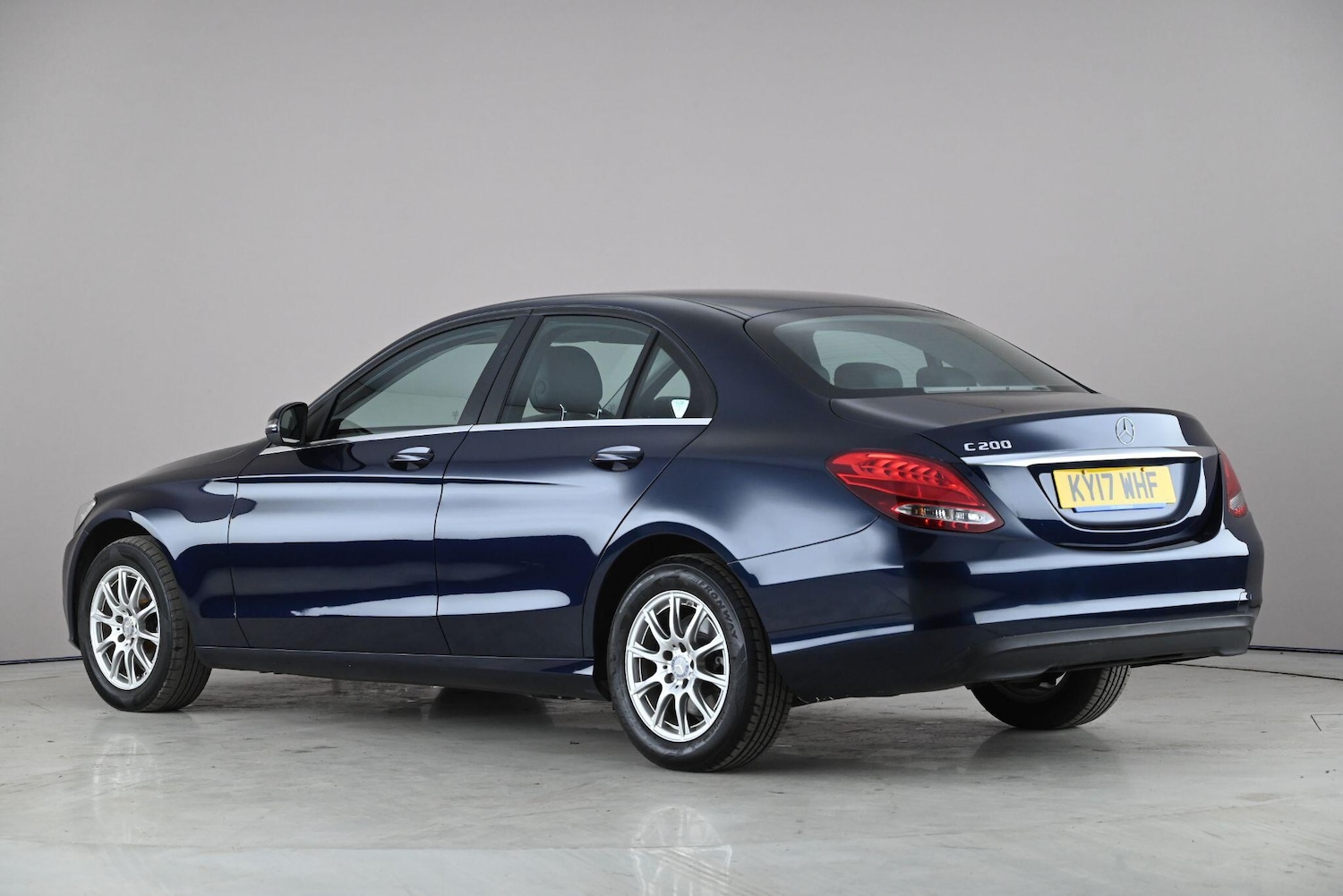 Used Mercedes-Benz C Class 2017 for sale - 78144165: Photo 4