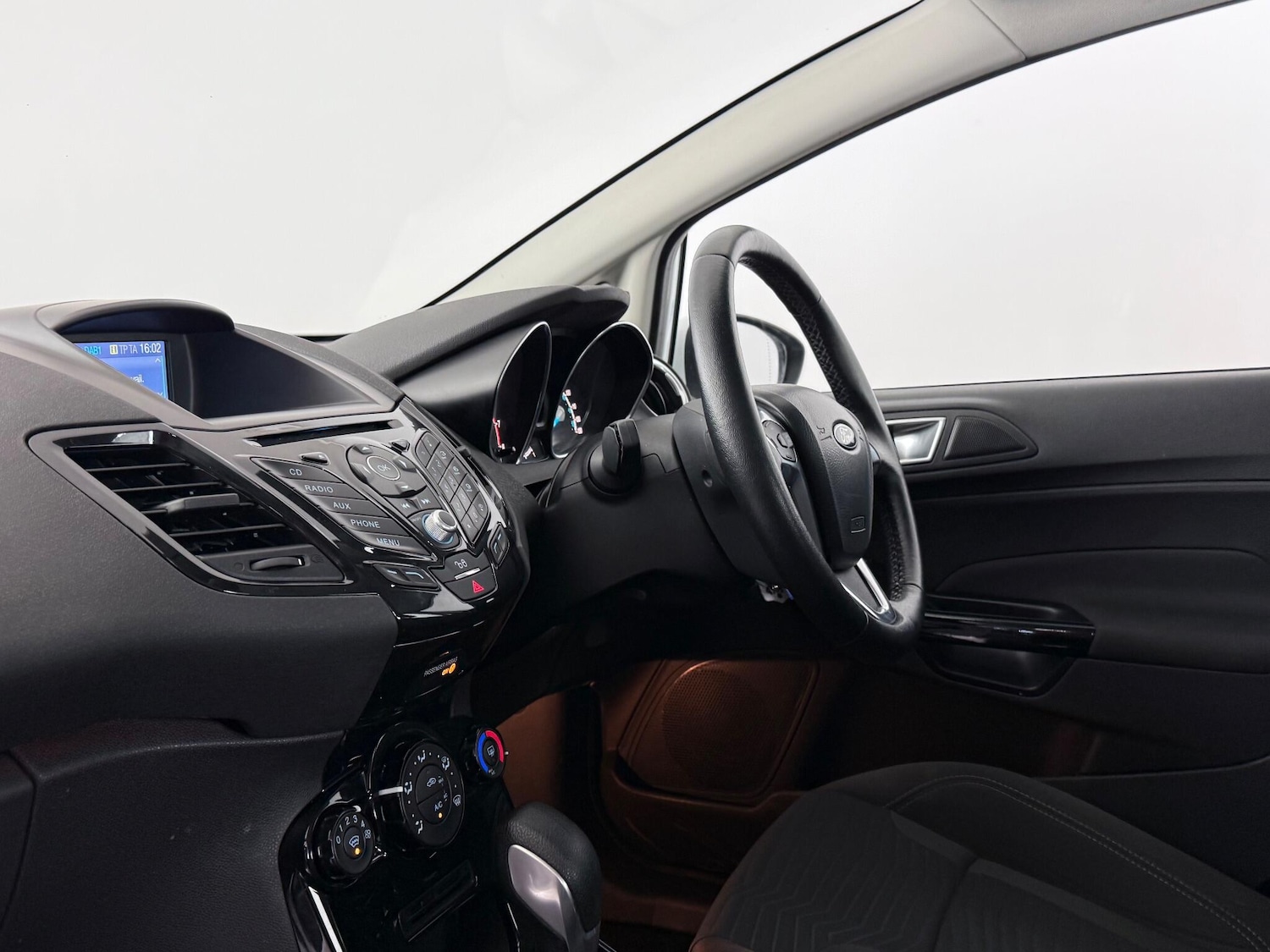 Used Ford Fiesta 2015 for sale - 77246868: Photo 13