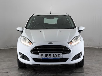 Used Ford Fiesta 2015 for sale - 77246868: Photo