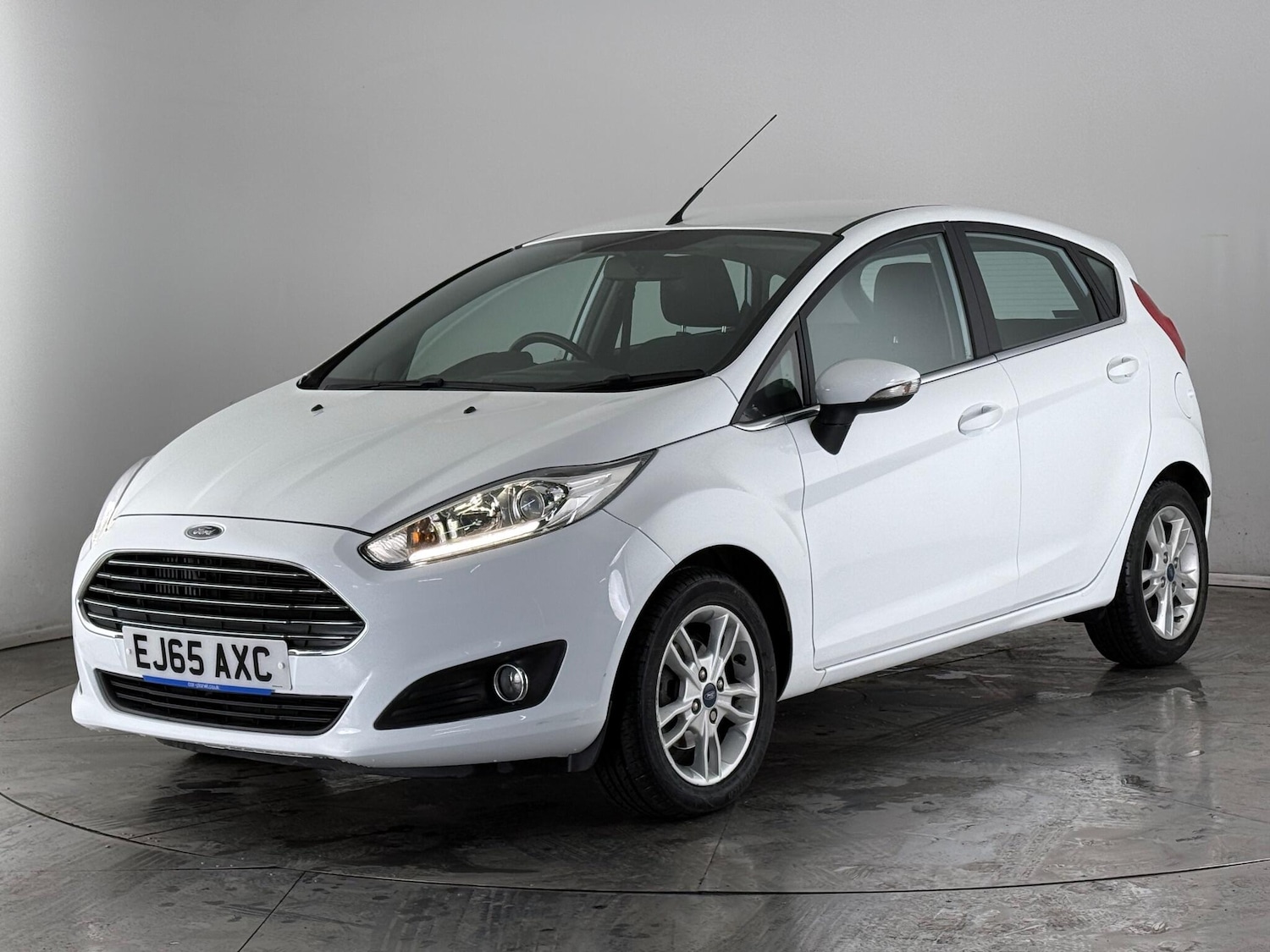 Used Ford Fiesta 2015 for sale - 77246868: Photo 3