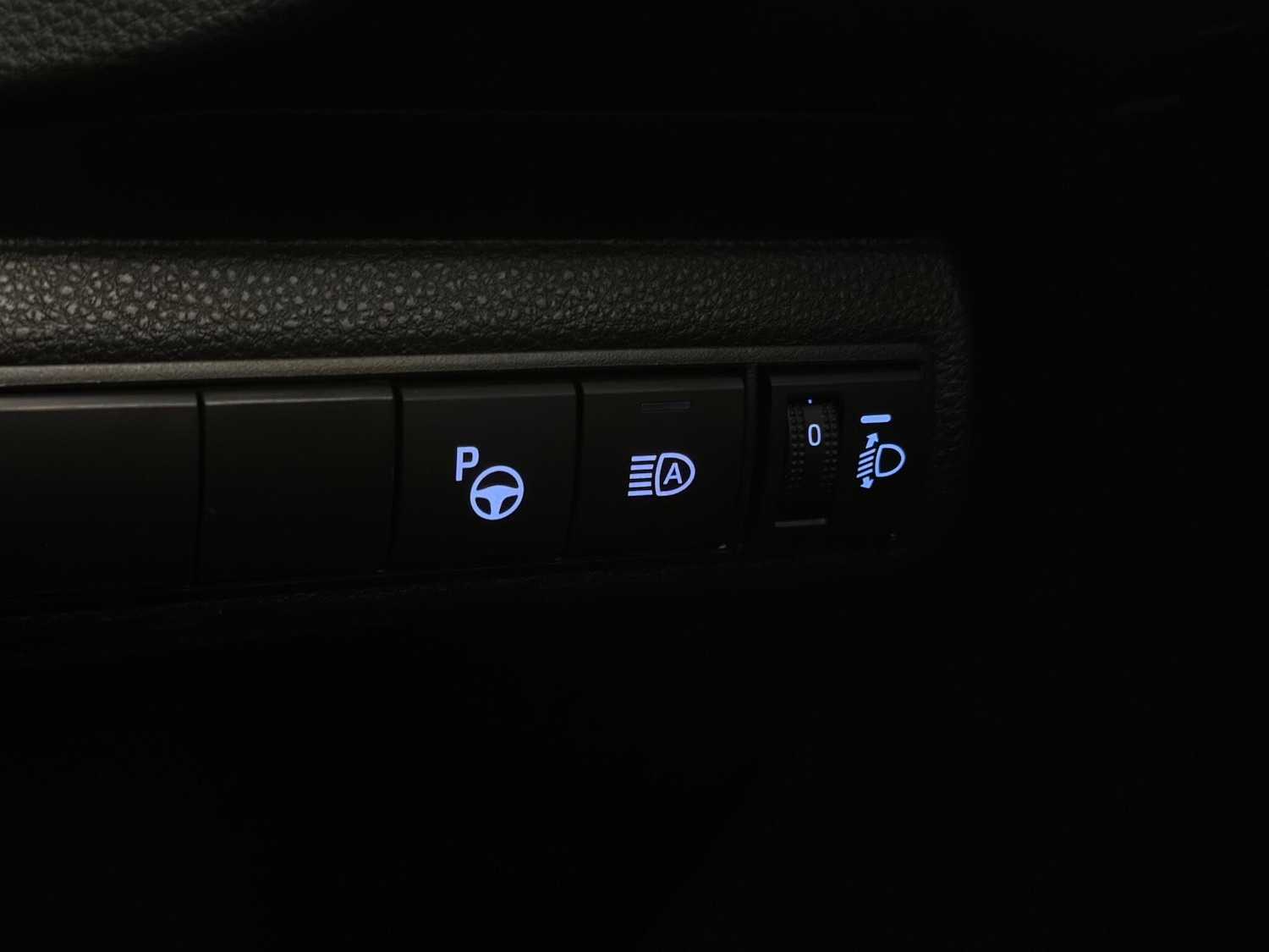 Used Toyota Corolla 2021 for sale - 77259951: Photo 31