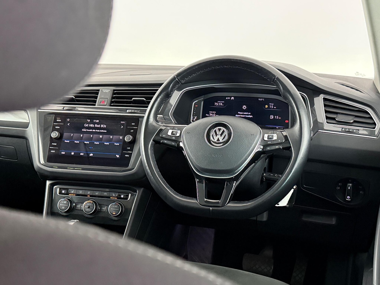 Used Volkswagen Tiguan 2019 for sale - 77217167: Photo 16