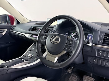 Used Lexus CT 2018 for sale - 78566154: Photo