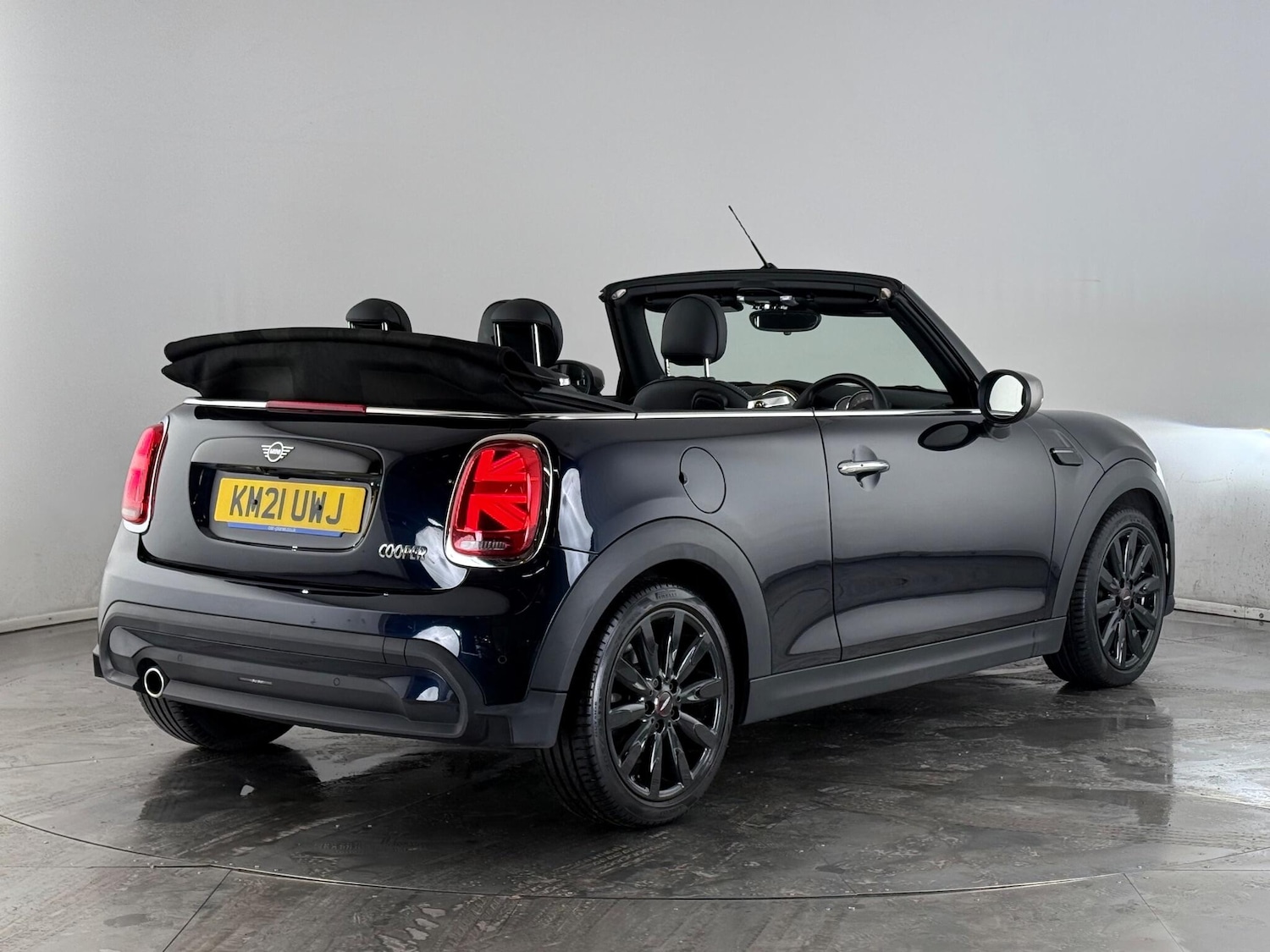 Used MINI Convertible 2021 for sale - 77180969: Photo 3