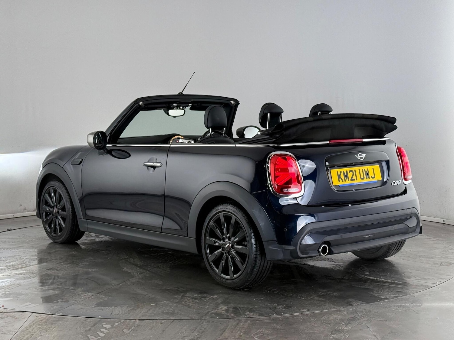 Used MINI Convertible 2021 for sale - 77180969: Photo 4