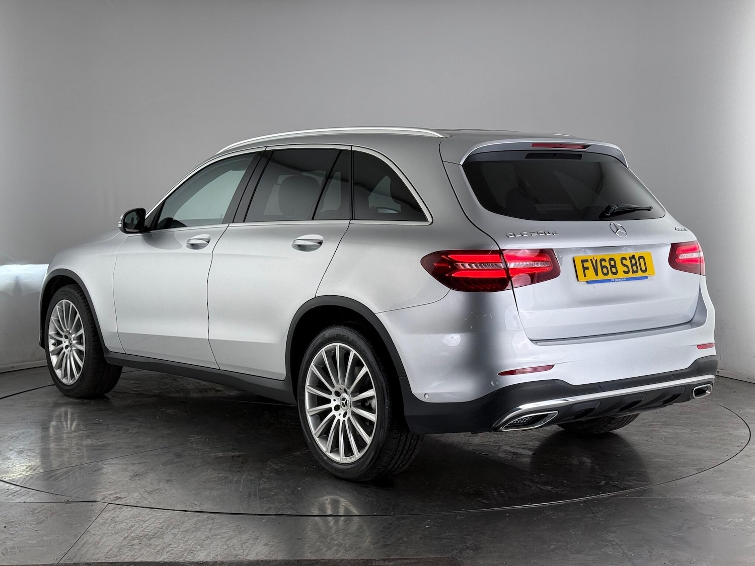 Used Mercedes-Benz GLC 2018 for sale - 76801529: Photo 4