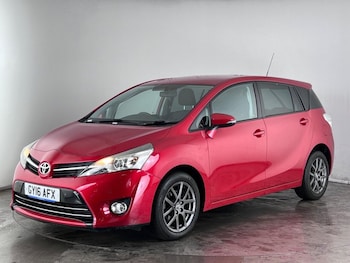 Used Toyota Verso 2016 for sale - 75264814: Photo