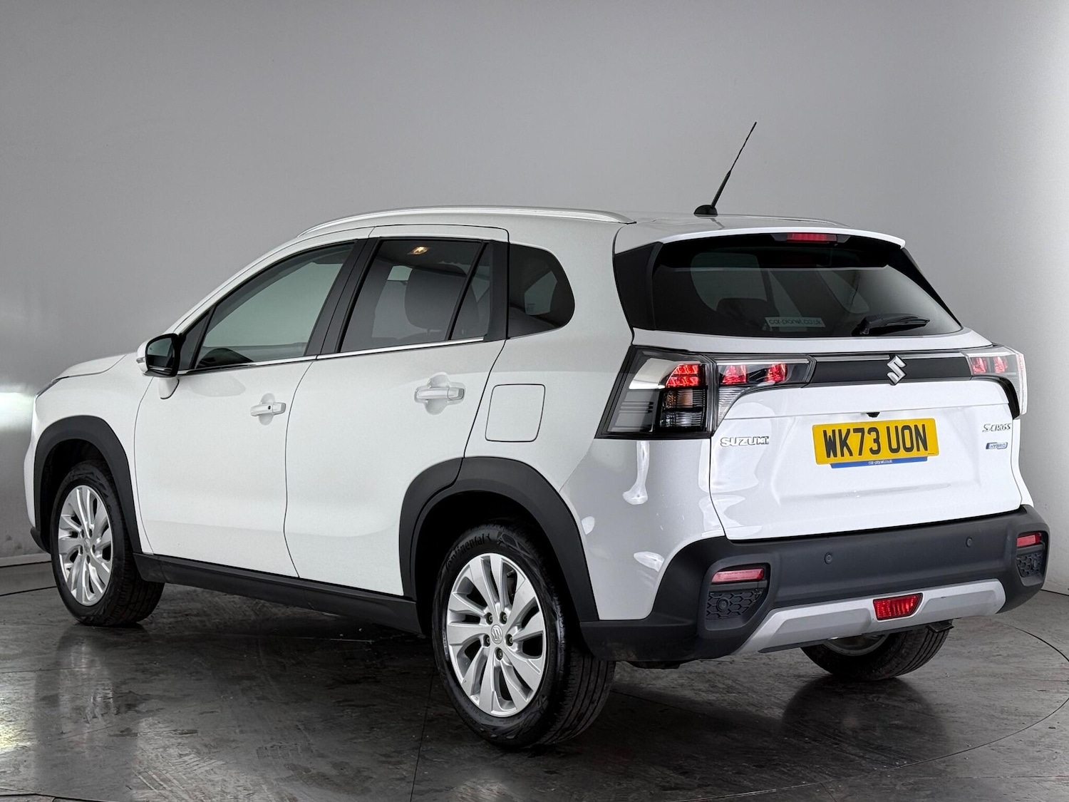 Used Suzuki SX4 S-Cross 2023 for sale - 77181356: Photo 4