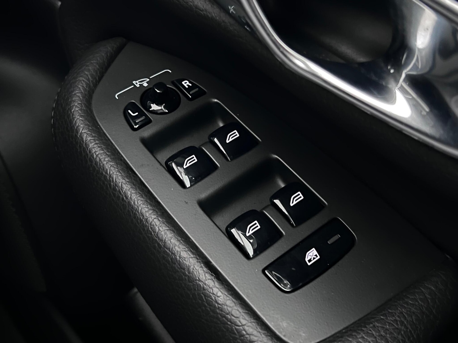 Used Volvo XC90 2018 for sale - 77222771: Photo 32