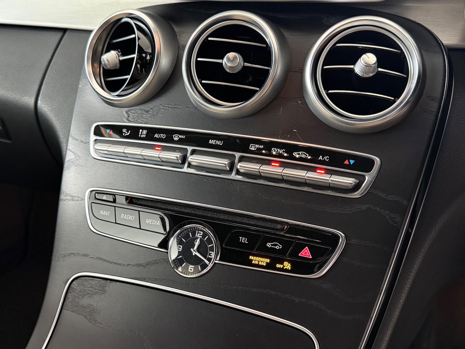 Used Mercedes-Benz C Class 2017 for sale - 77260295: Photo 32