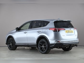 Used Toyota RAV4 2018 for sale - 77979806: Photo