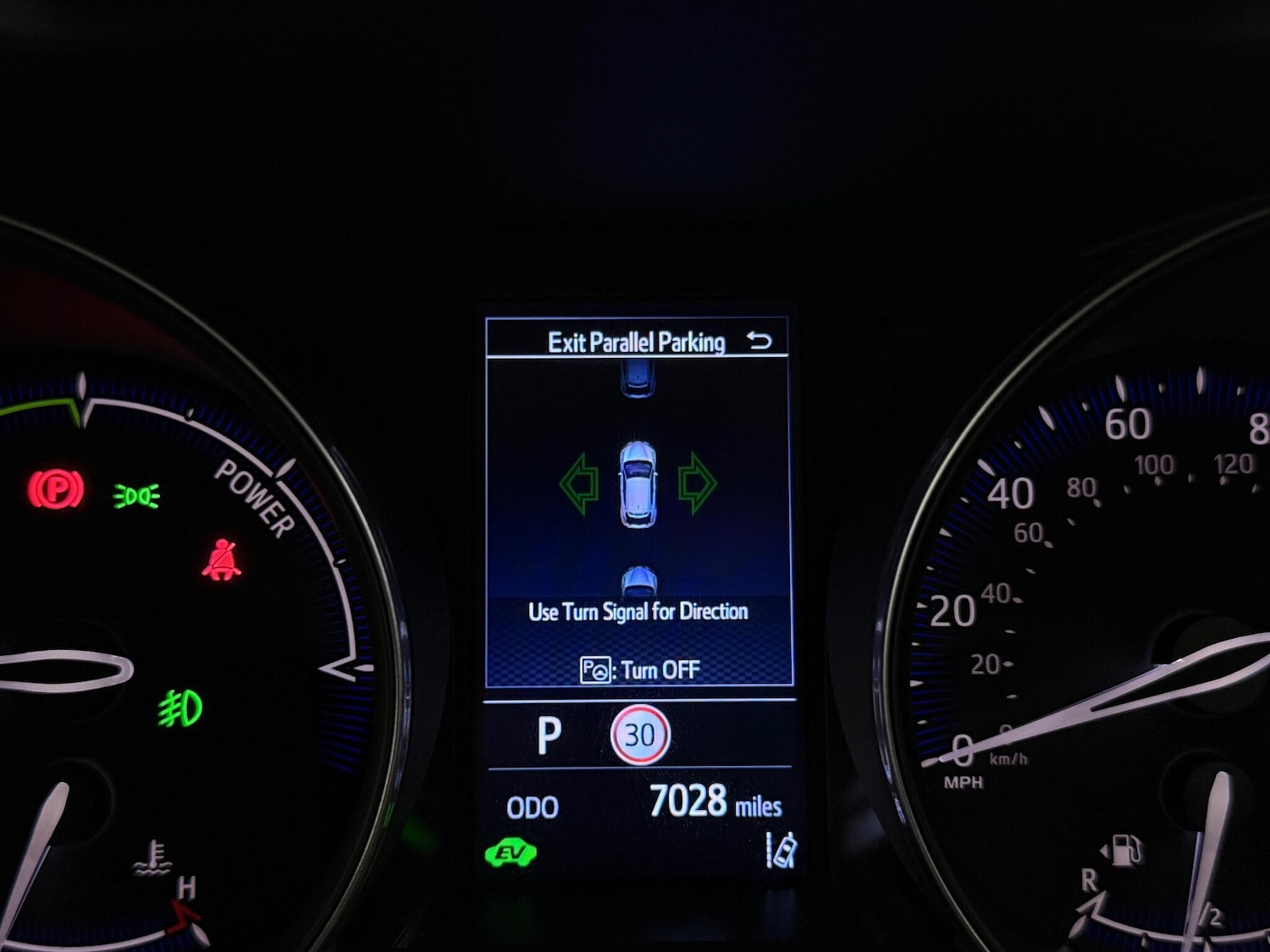 Used Toyota C-HR 2023 for sale - 77247096: Photo 25