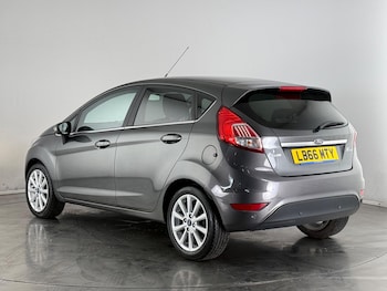 Used Ford Fiesta 2017 for sale - 77246324: Photo