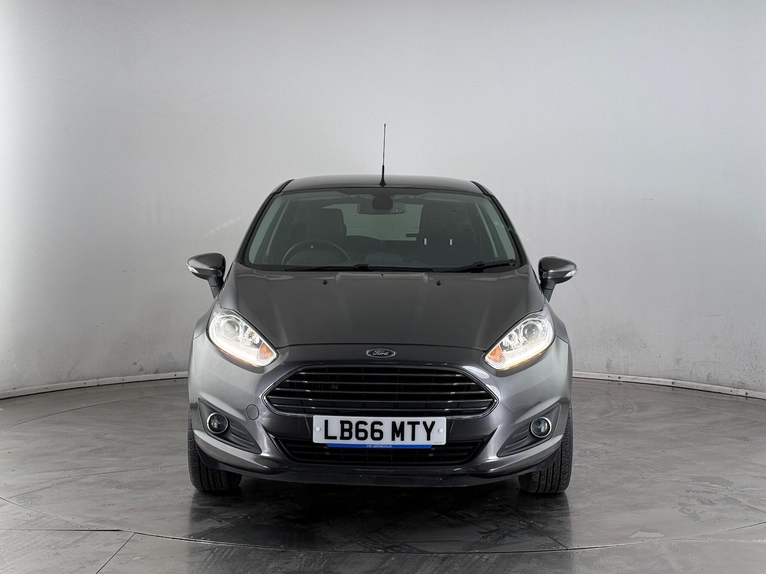 Used Ford Fiesta 2017 for sale - 77246324: Photo 5