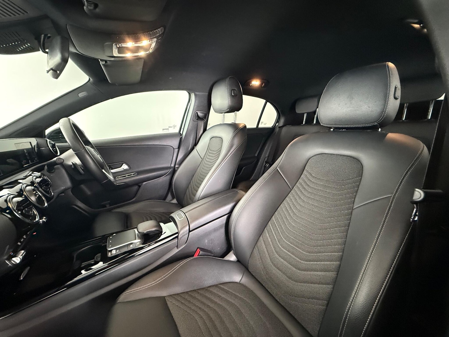 Used Mercedes-Benz A-Class for sale - 76468261: Photo 15