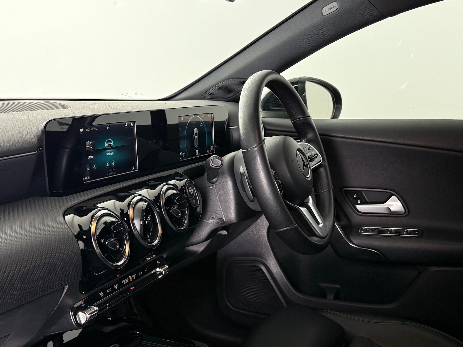 Used Mercedes-Benz A-Class for sale - 76468261: Photo 21