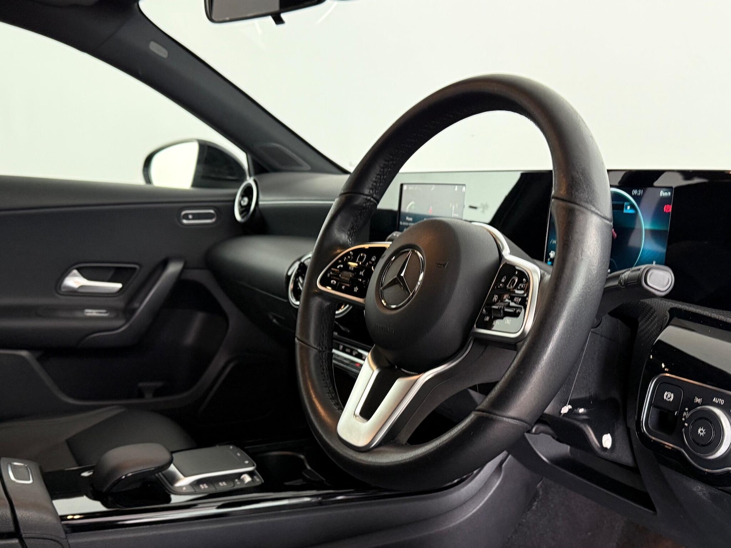 Used Mercedes-Benz A-Class for sale - 76468261: Photo 23