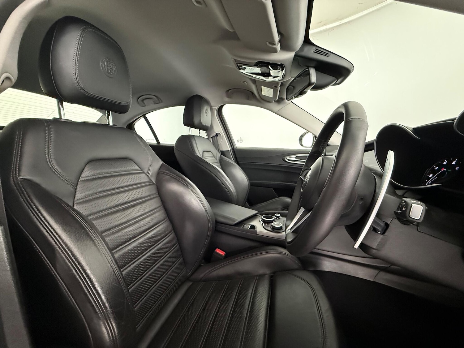 Used Alfa Romeo Giulia 2019 for sale - 77246823: Photo 12