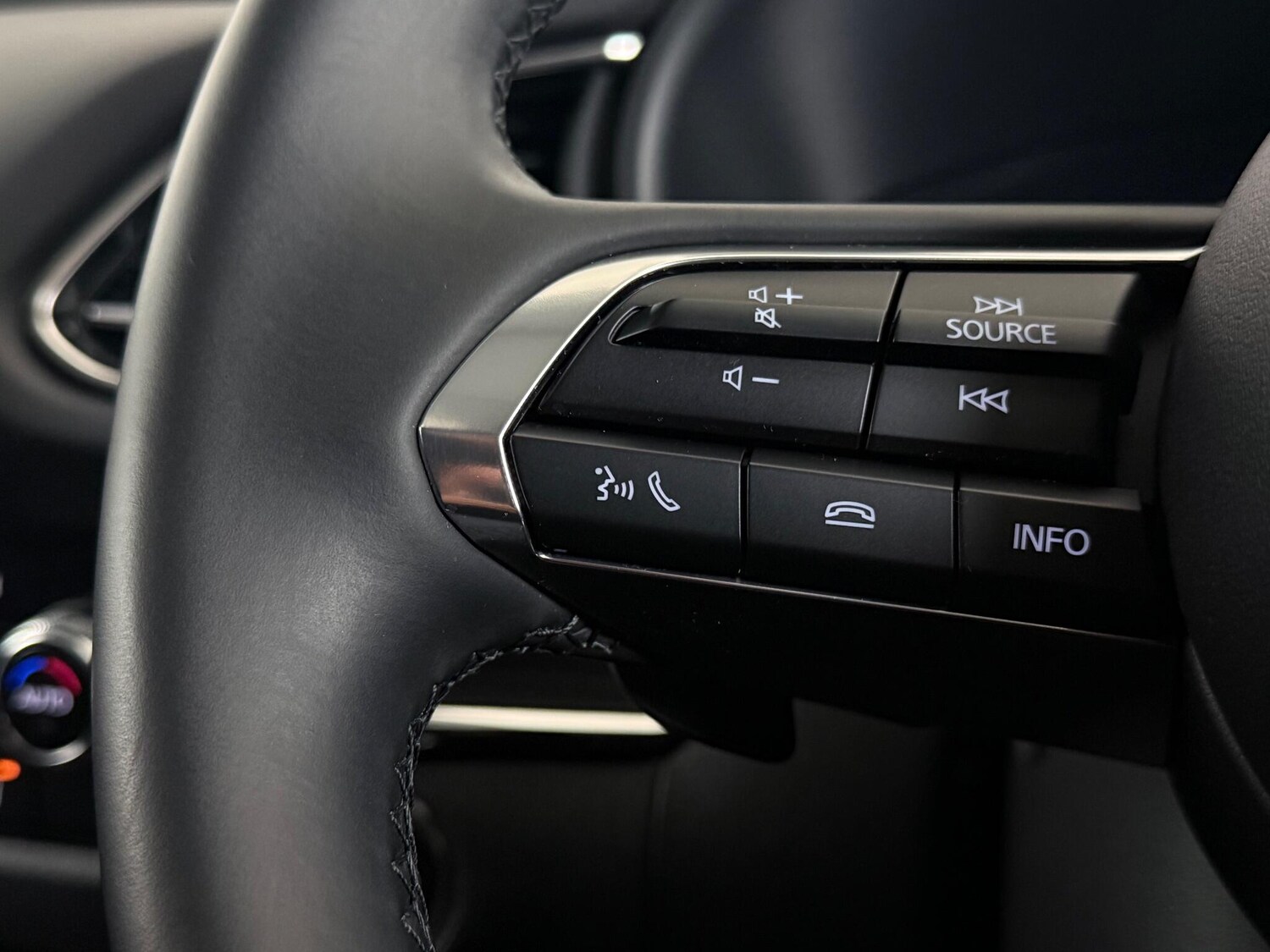 Used Mazda CX-30 2024 for sale - 77705748: Photo 20