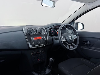 Used Dacia Sandero 2019 for sale - 79329040: Photo