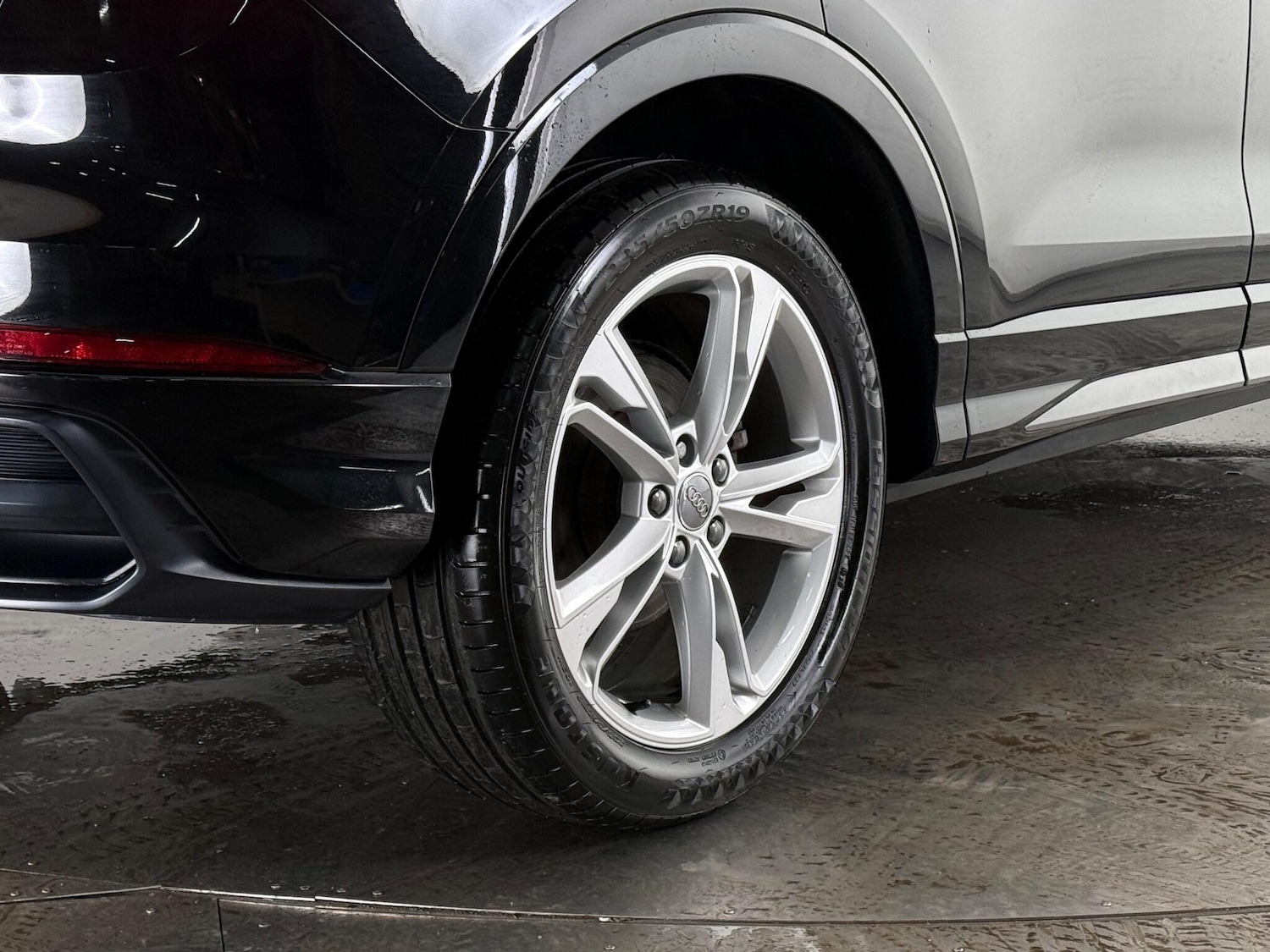 Used Audi Q3 2020 for sale - 77180881: Photo 9