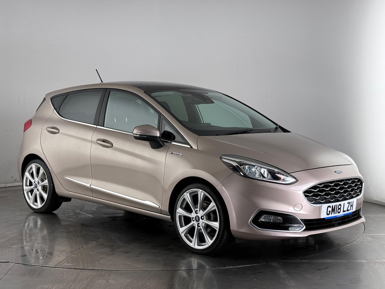 Used Ford Fiesta 2018 for sale - 76539102: Photo 1